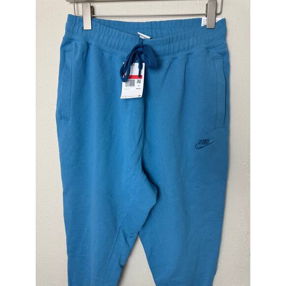 NWT Men’s Nike Standard Fit Joggers - Picture 2 of 7